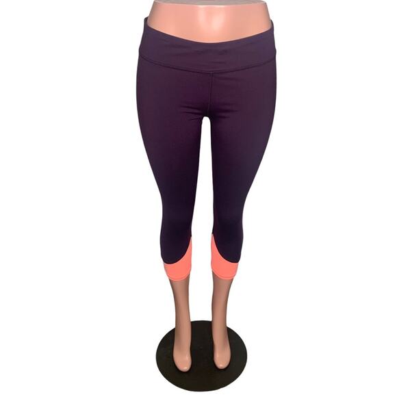 GapFit Pants - GapFit Capri Leggings Plum/Orange Zipper Pocket on Waist Size L